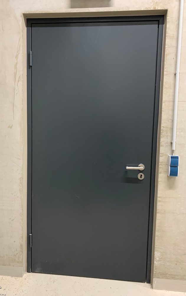 Stahltür flächenbündiger Feuerschutzabschluss Anthrazitgrau, Türschließer Bandgegenseite