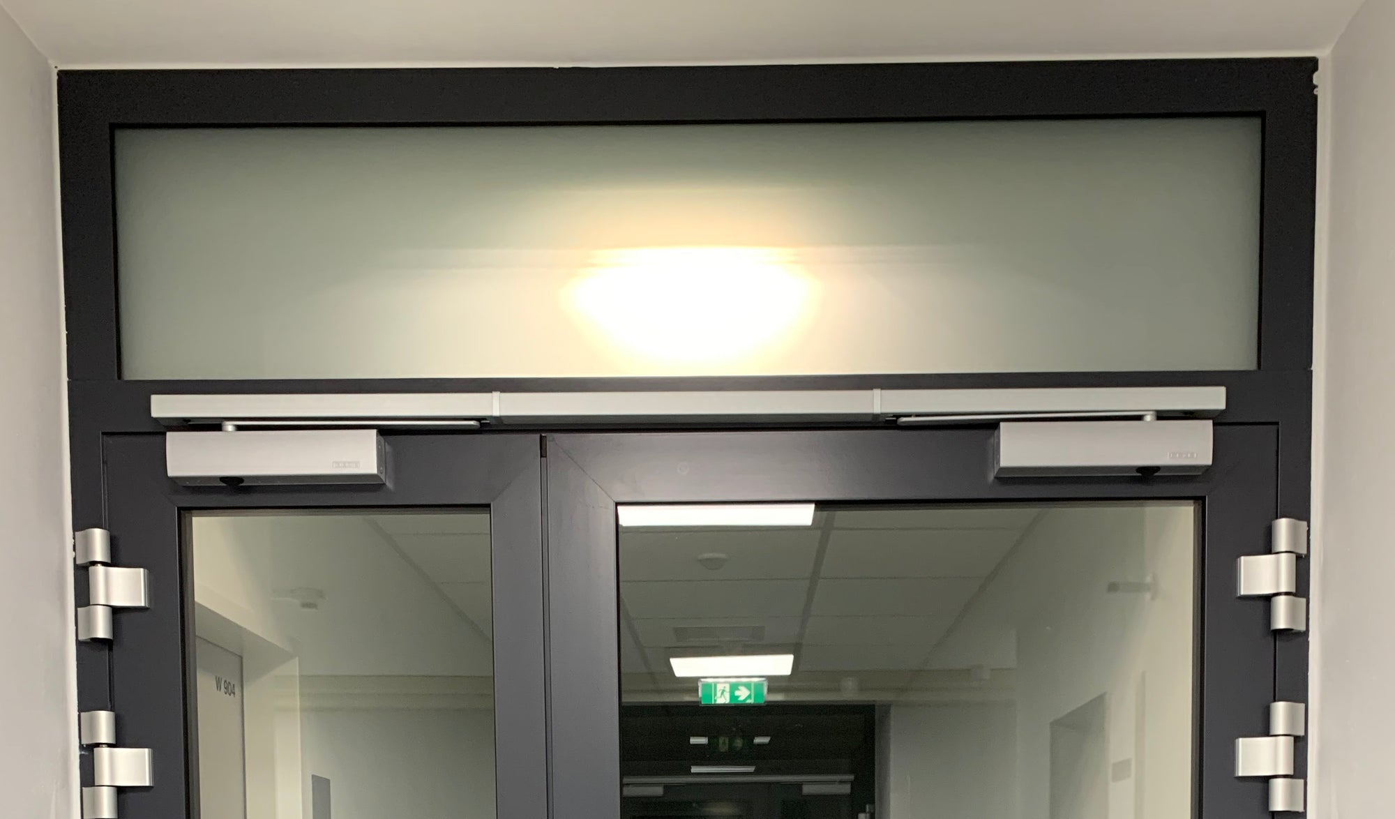 Aluminium-Glas Portal mit Oberlichte Mattglas Brandschutzglas