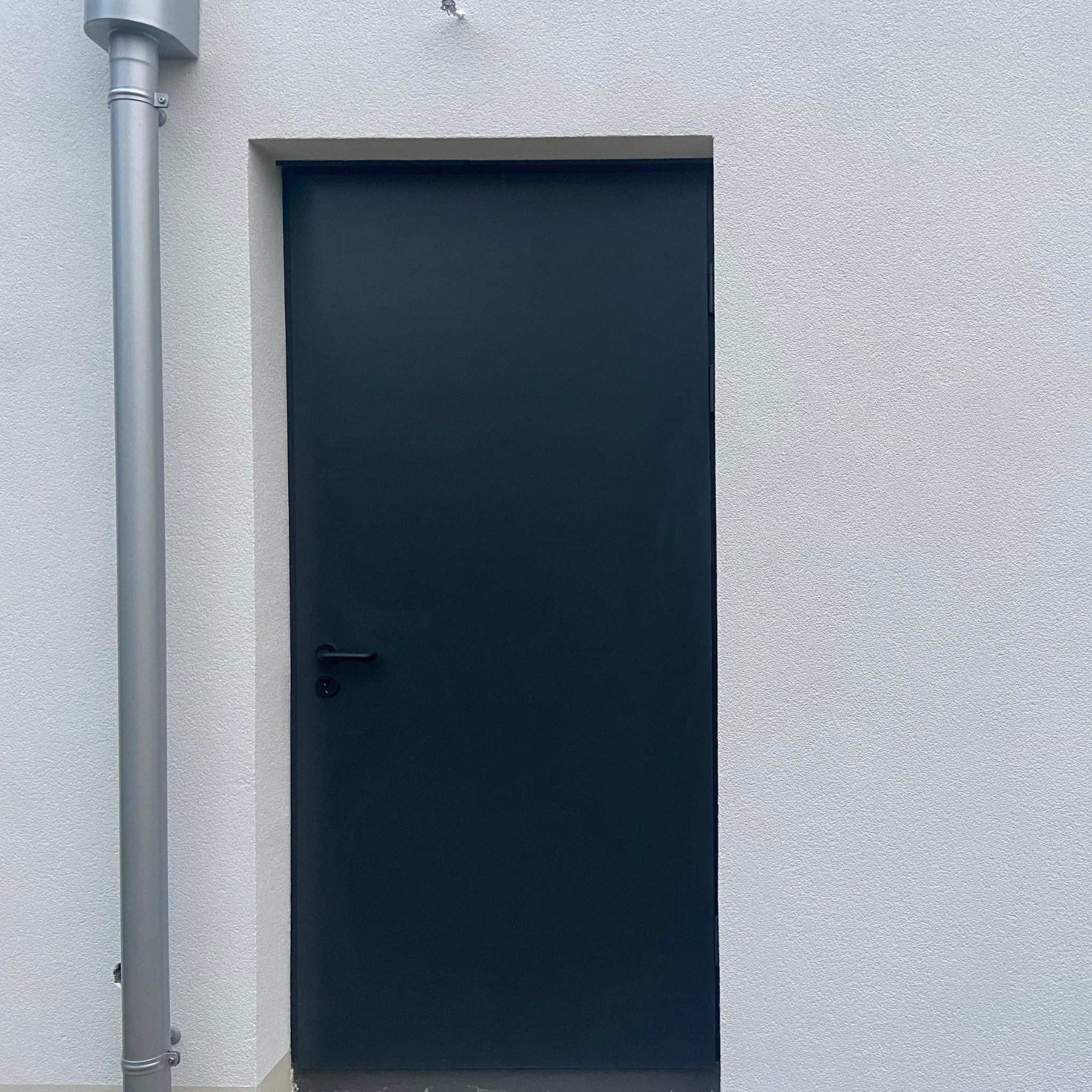 Außentür Anthrazitgrau - Nebeneingangstür EI30-C; NÖ, 11/2022